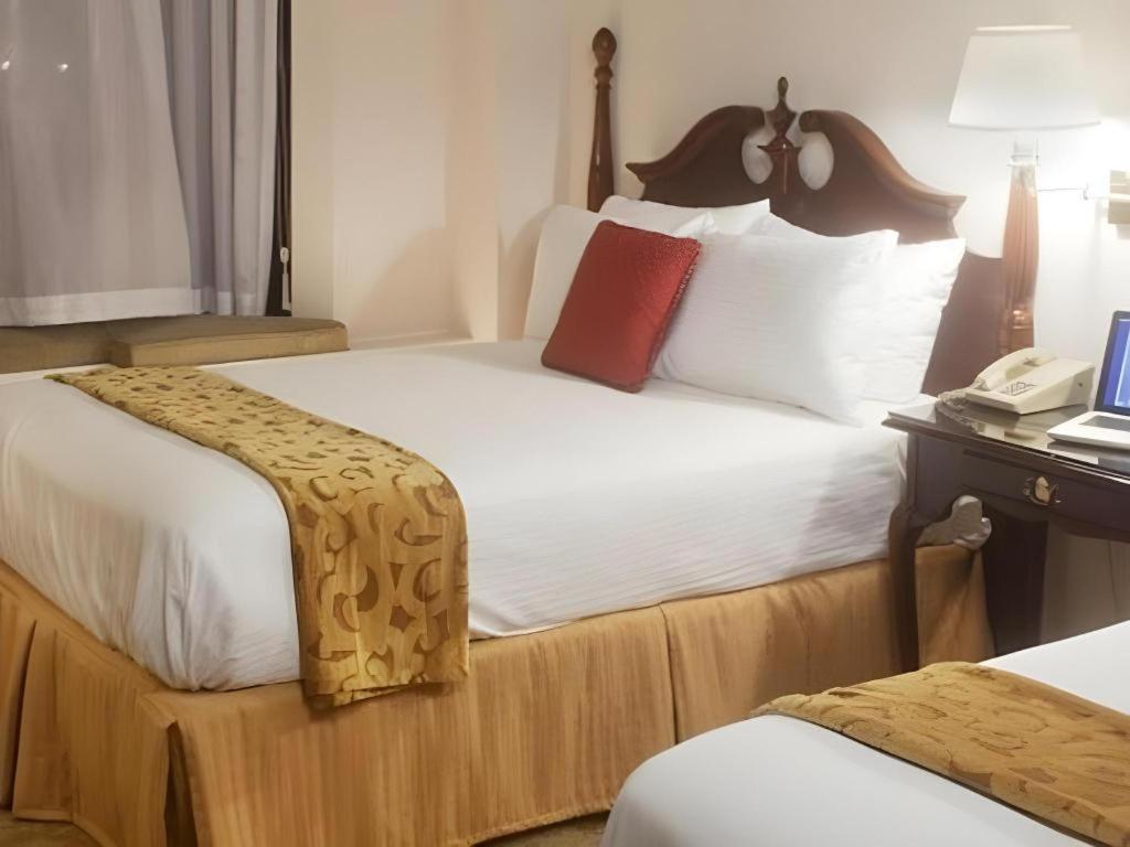 Hilgard House Westwood Village Hotel Los Angeles